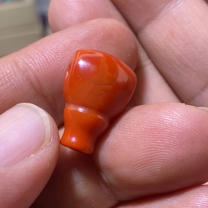 南红玛瑙配饰未镶嵌