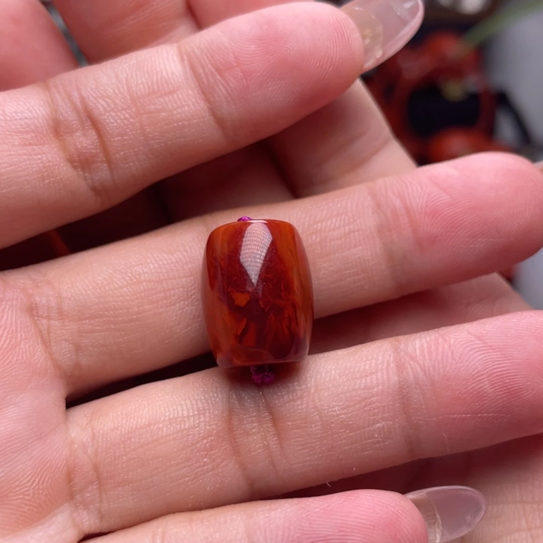【闪购商品】未镶嵌妖火焰满肉桶珠13mm南红玛瑙