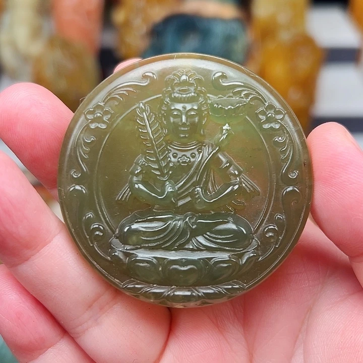 未镶嵌蛇纹石玉颈饰