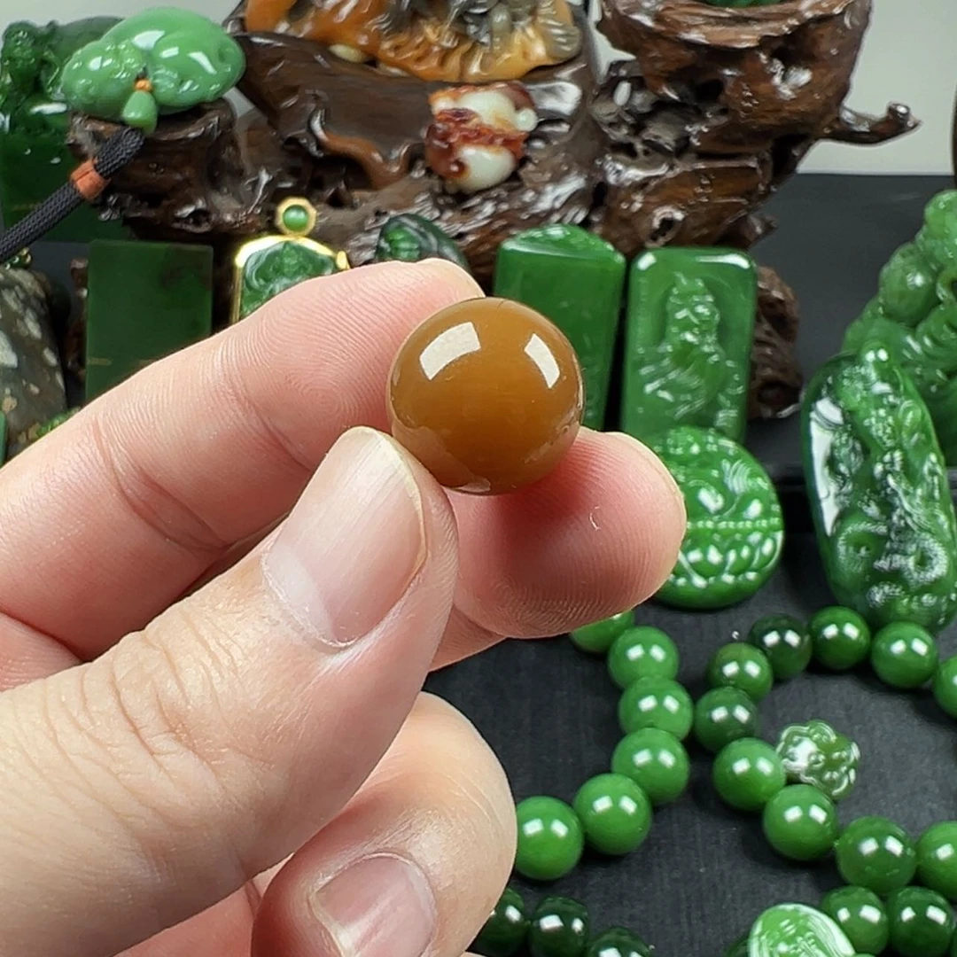【闪购商品】颈饰未镶嵌和田玉（碧玉）毕*
