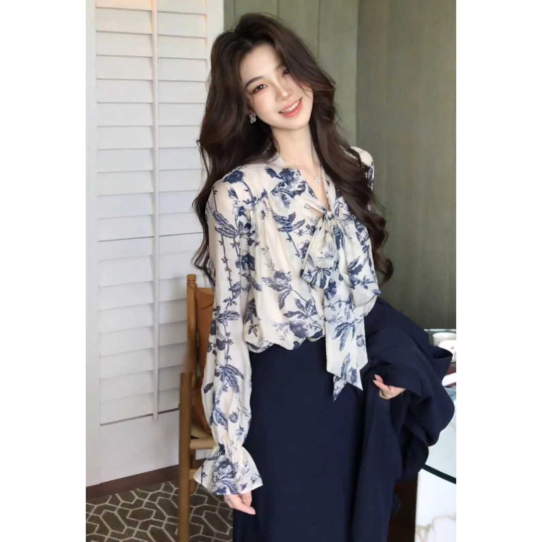 MARIE.COCO早秋穿搭复古印花系带衬衫上衣高腰显瘦a字半身裙套装