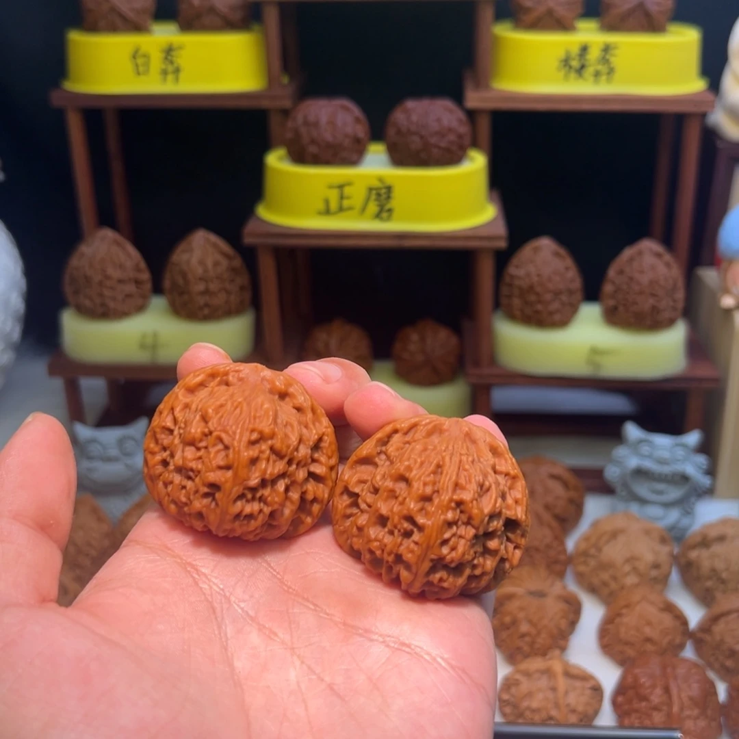 黄***g文玩核桃吊坠全品43.5球疆