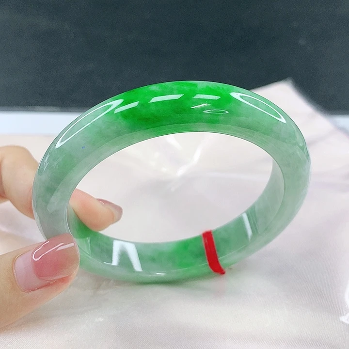 翡翠未镶嵌手镯圈58.8，02041