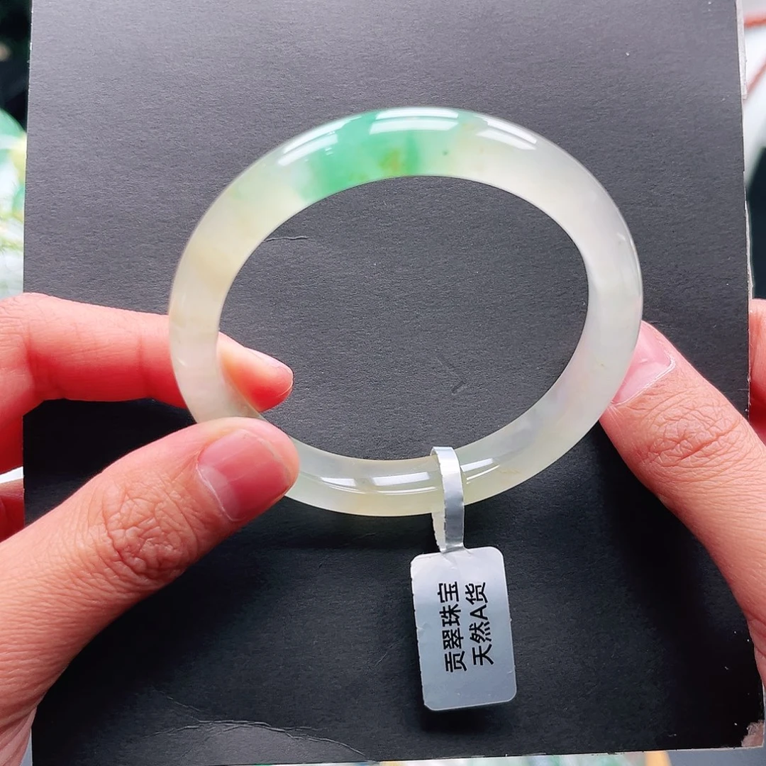 石英质玉未镶嵌手镯56圈口