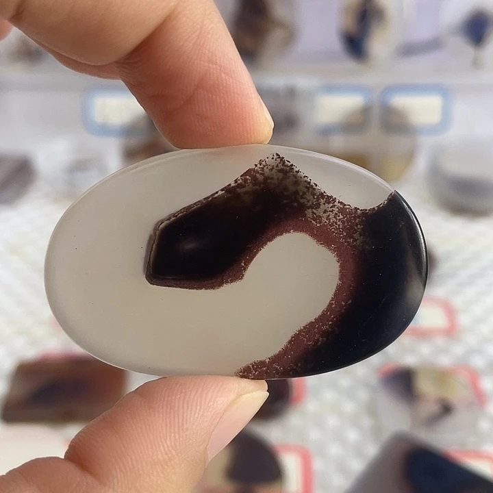 玛瑙/玉髓合金颈饰