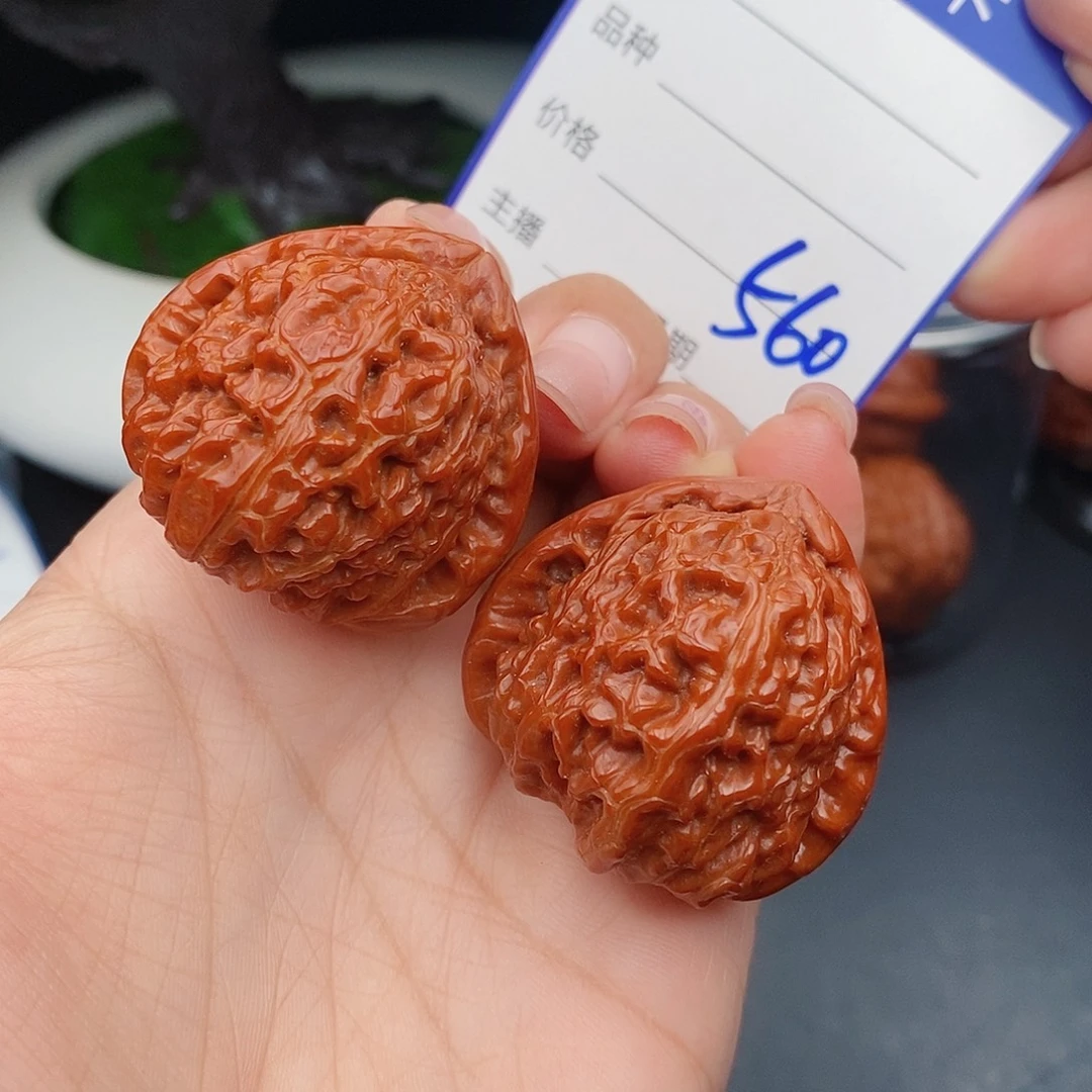 把件文玩核桃37三角白560
