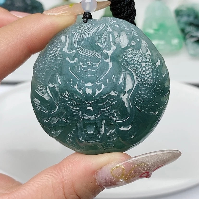 【闪购商品】翡翠颈饰未镶嵌