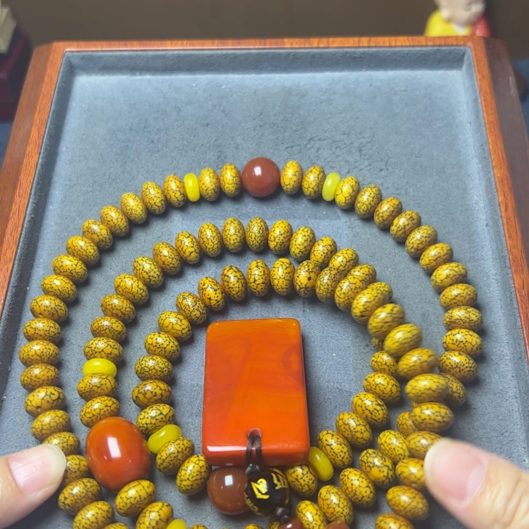 星月菩提吊坠菩提