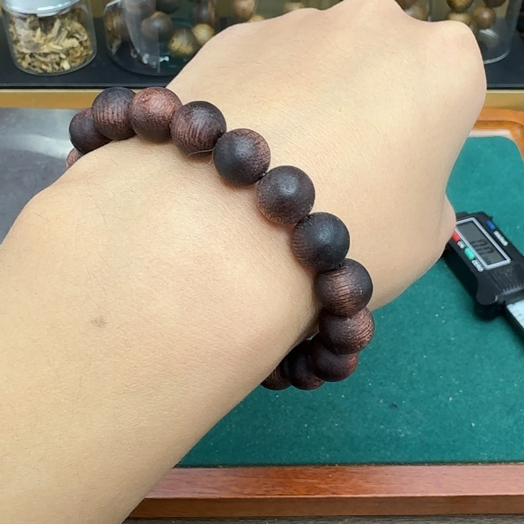 沉香碎屑沉香富森红土058