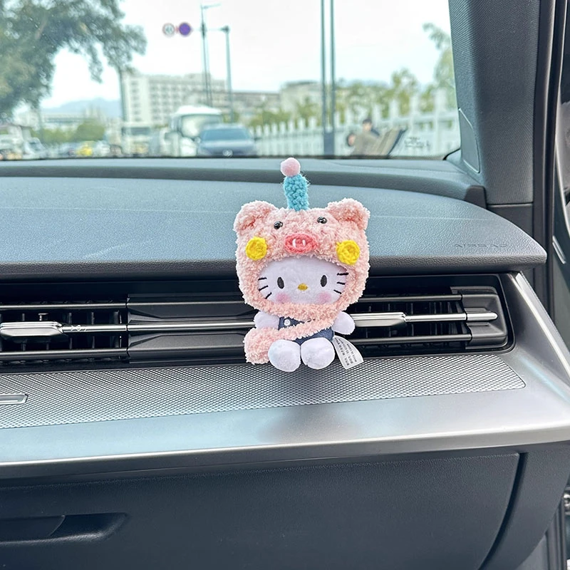 车内饰品粉帽子kitty汽车空调出风口装饰可爱车载摆件2025新款