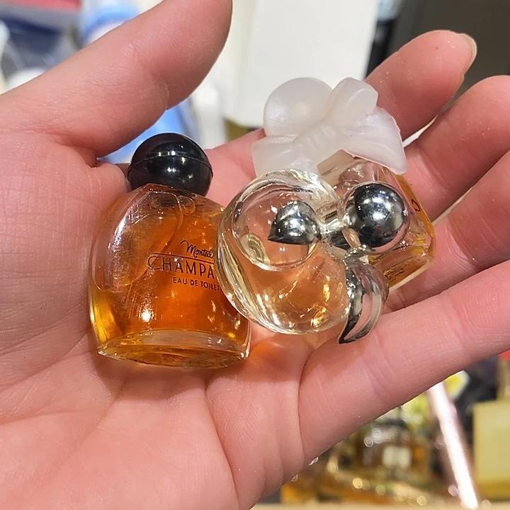 红****花岗石铁合金香水沐浴露持久留香