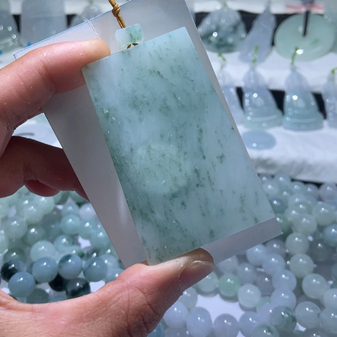 定制翡翠未镶嵌无事牌