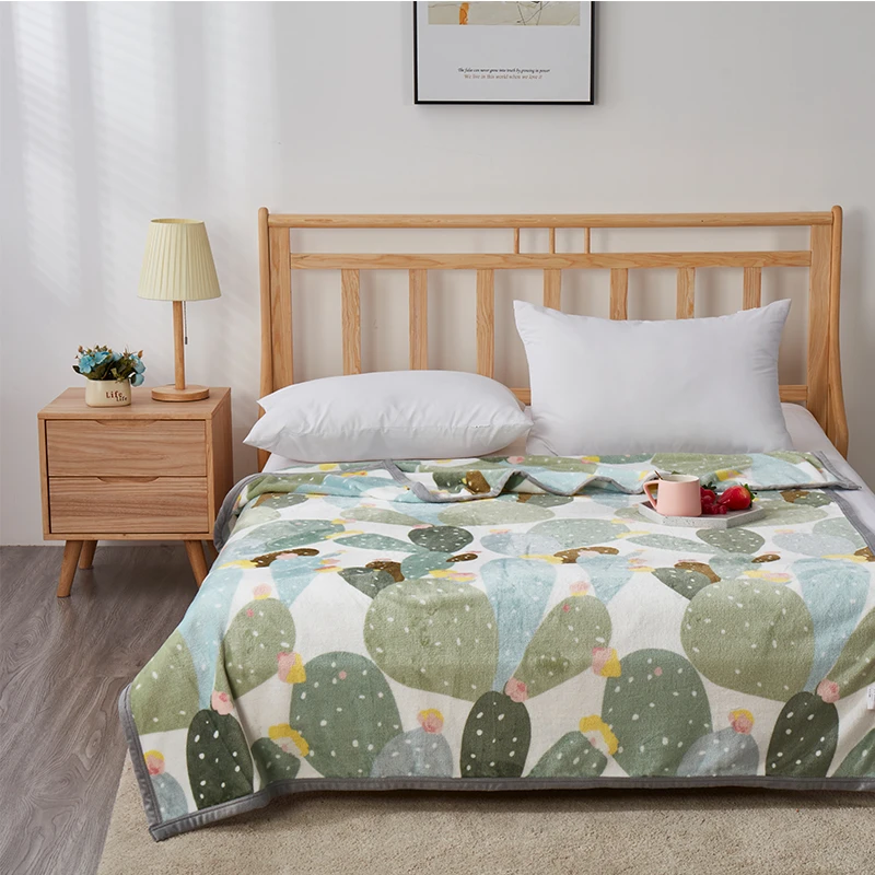 夏季法兰绒毛毯空调毯沙发午睡盖毯单人儿童午睡毯披肩