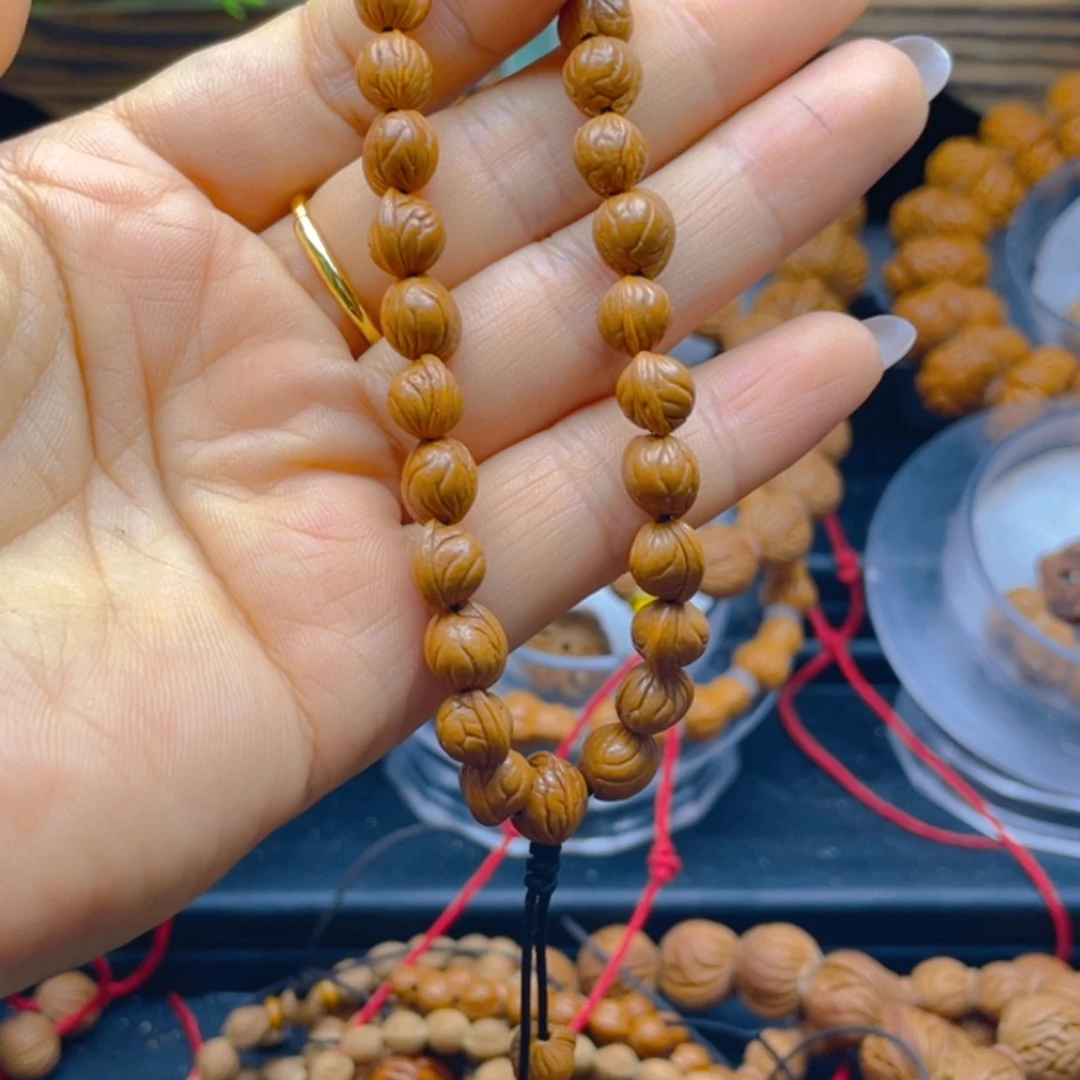 黑***白红红火火。红红火火。