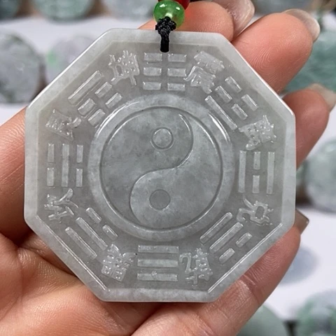 翡翠颈饰未镶嵌八卦福利