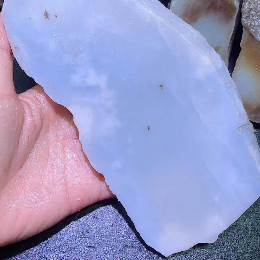 和田玉未镶嵌珠宝半成品