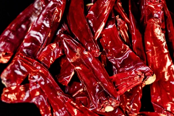 北京红甜椒色彩鲜艳炒菜增加食欲辣椒干辣椒