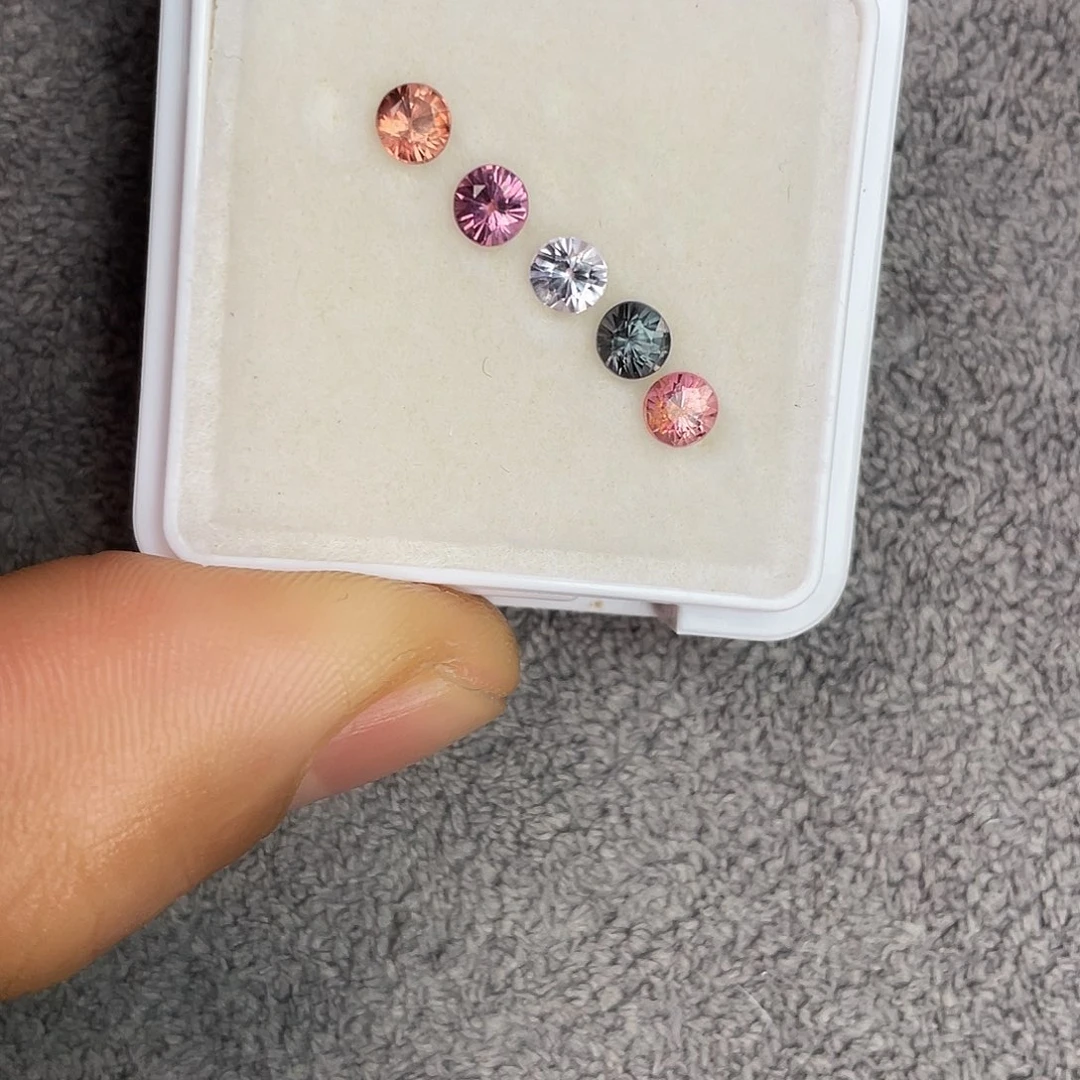 尖晶石裸石未镶嵌一组5颗