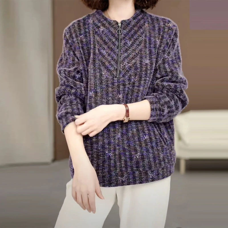 妈妈时尚百搭毛绒上衣女秋冬内搭大码宽松洋气小衫中老年加厚卫衣