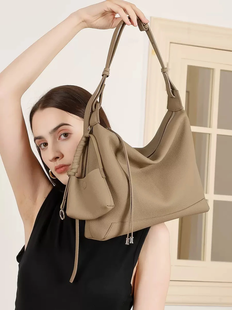 2025新款小众简约风真皮单肩包大容量通勤托特包高级感时尚腋下包