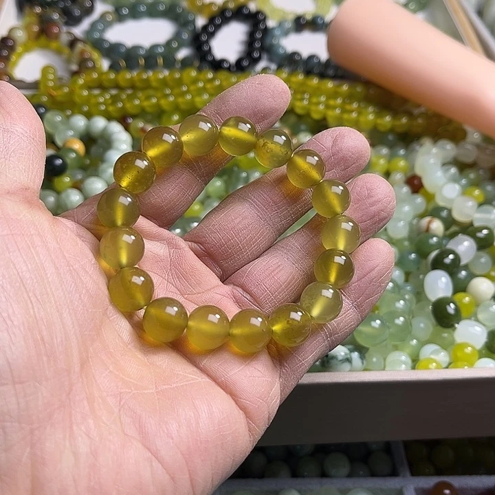 合金蛇纹石玉颈饰