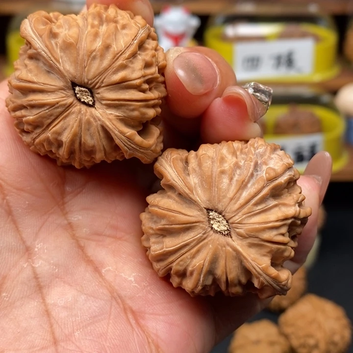 文玩核桃吊坠里*朗42全品山地磨