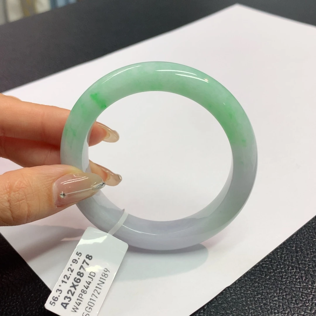 翡翠手镯未镶嵌缅甸翡翠手镯