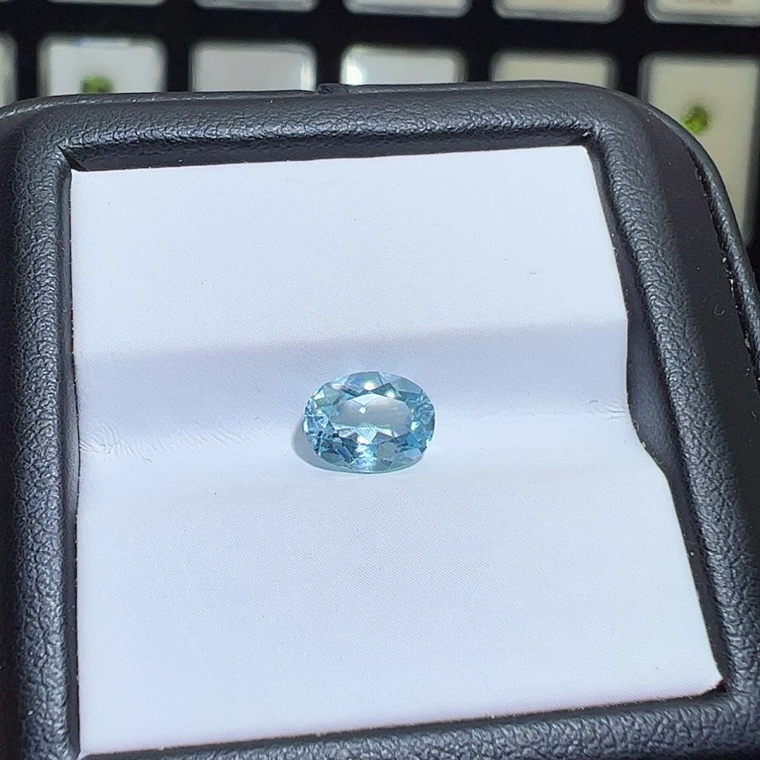 海蓝宝石裸石1.23克拉，特价