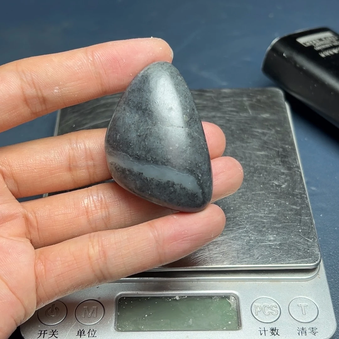 未镶嵌和田玉（糖玉）挂件