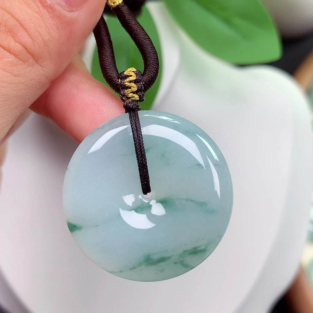 颈饰未镶嵌翡翠平安扣 31.7x6.0mm