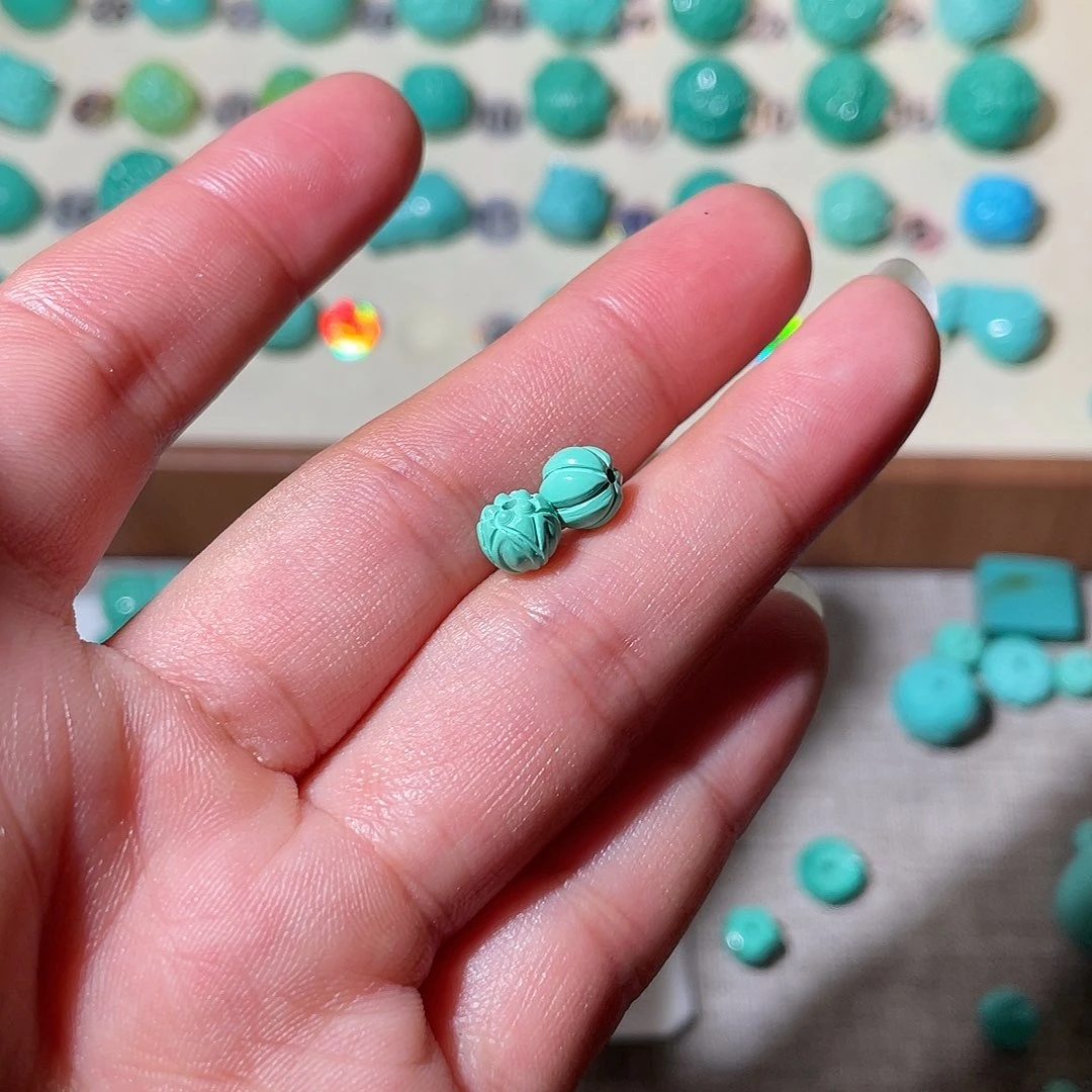 熊***壮手工雕刻配饰配珠卡6+