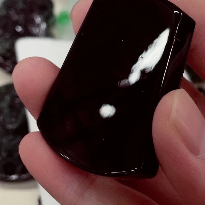 颈饰未镶嵌翡翠先鉴后发一物一证