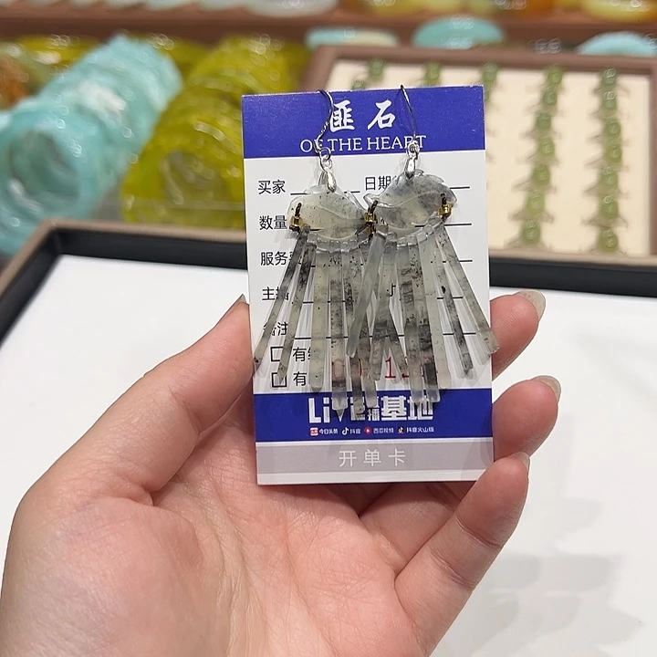 蛇纹石玉未镶嵌拔剑