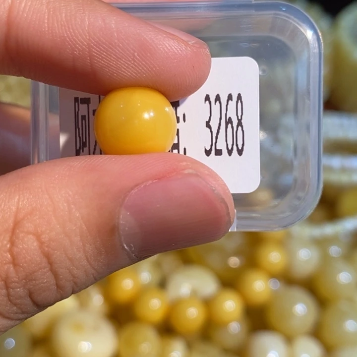 琥珀未镶嵌珠宝奇石3268