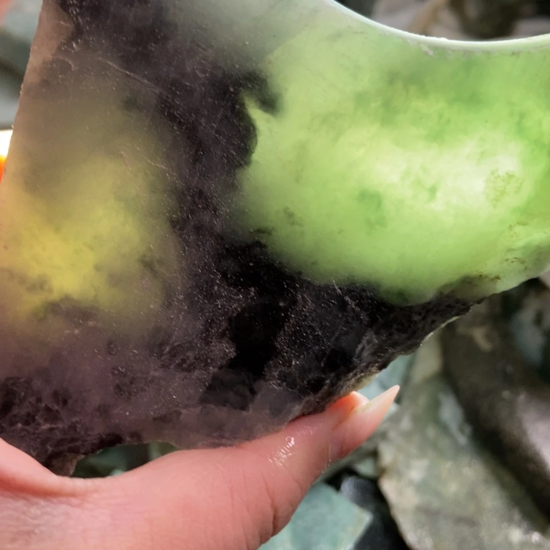 翡翠未镶嵌挂件天然翡翠