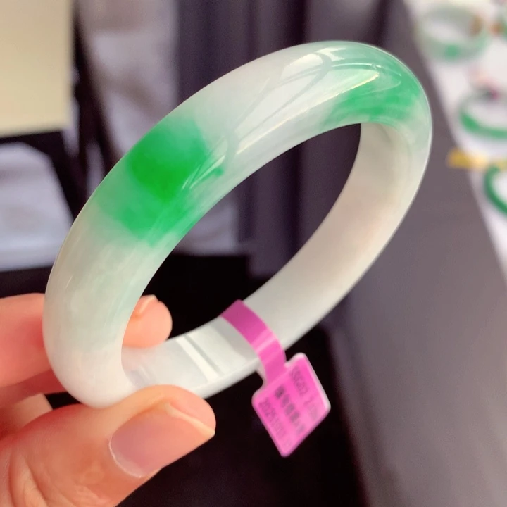 未镶嵌手镯翡翠缅甸翡翠