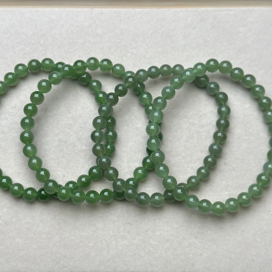 【E85】和田玉碧玉手串多样性发其一