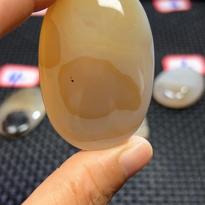 玛瑙/玉髓未镶嵌珠宝半成品