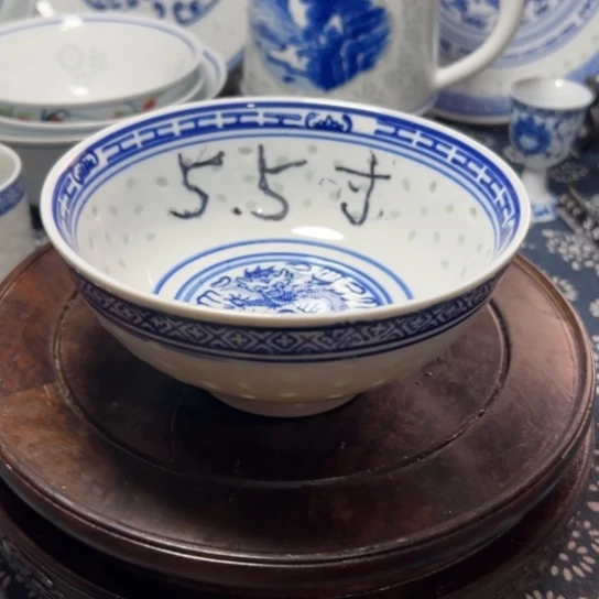 青花玲珑5.5寸饭碗
