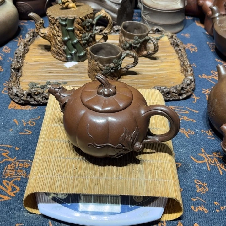 用***4茶壶紫砂 紫砂。