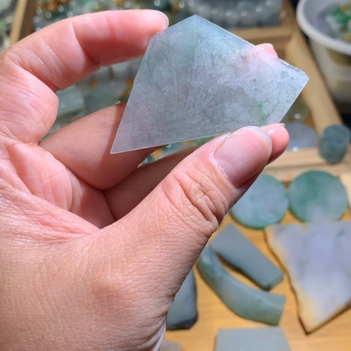 翡翠挂件未镶嵌000000001