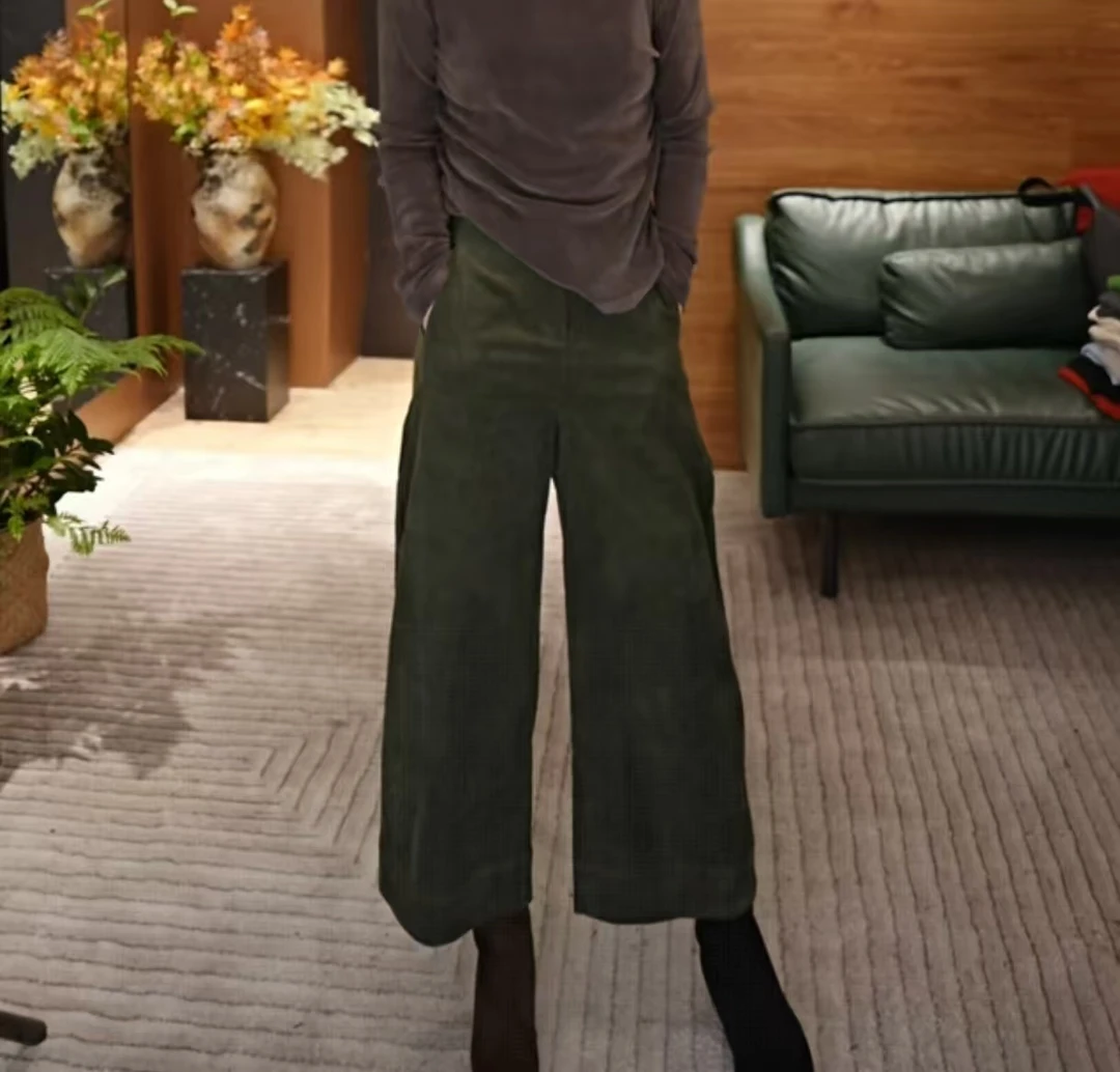 JIUER港货弯刀细坑条质感垂感搭显瘦直筒垂坠感一粒扣阔腿裤3220