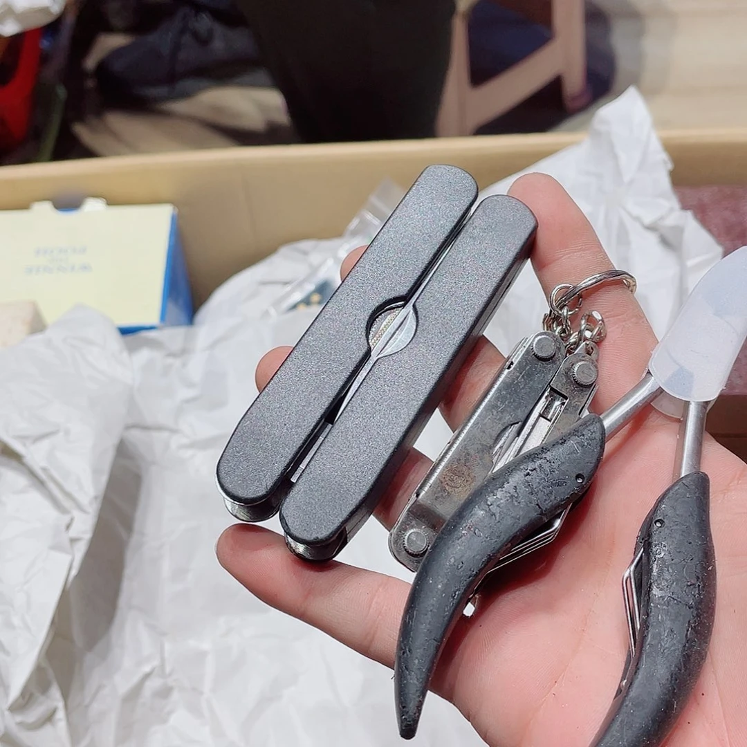 幸***草中古物品，谨慎参拍