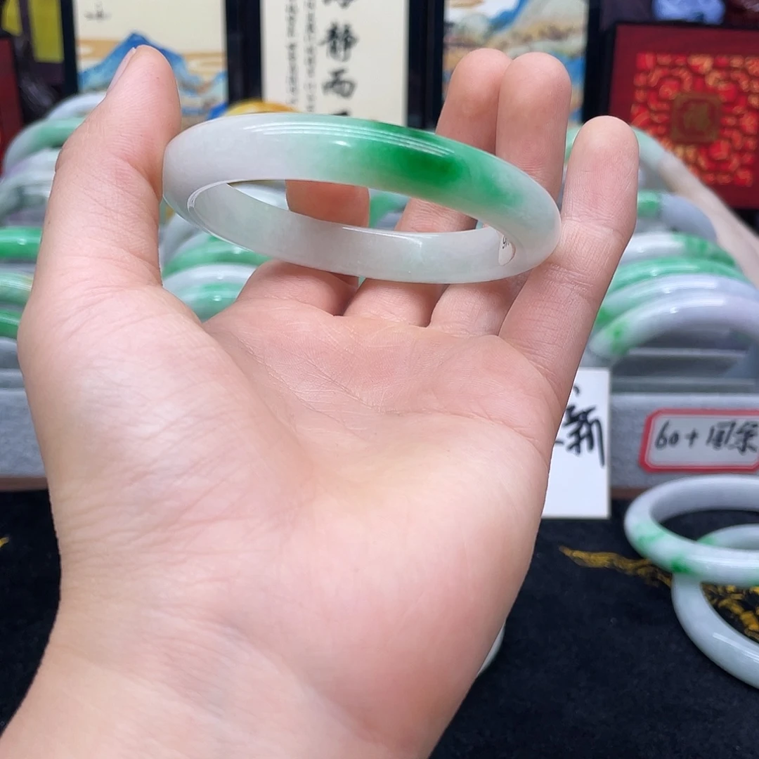 冷***头以图为准云主播0012