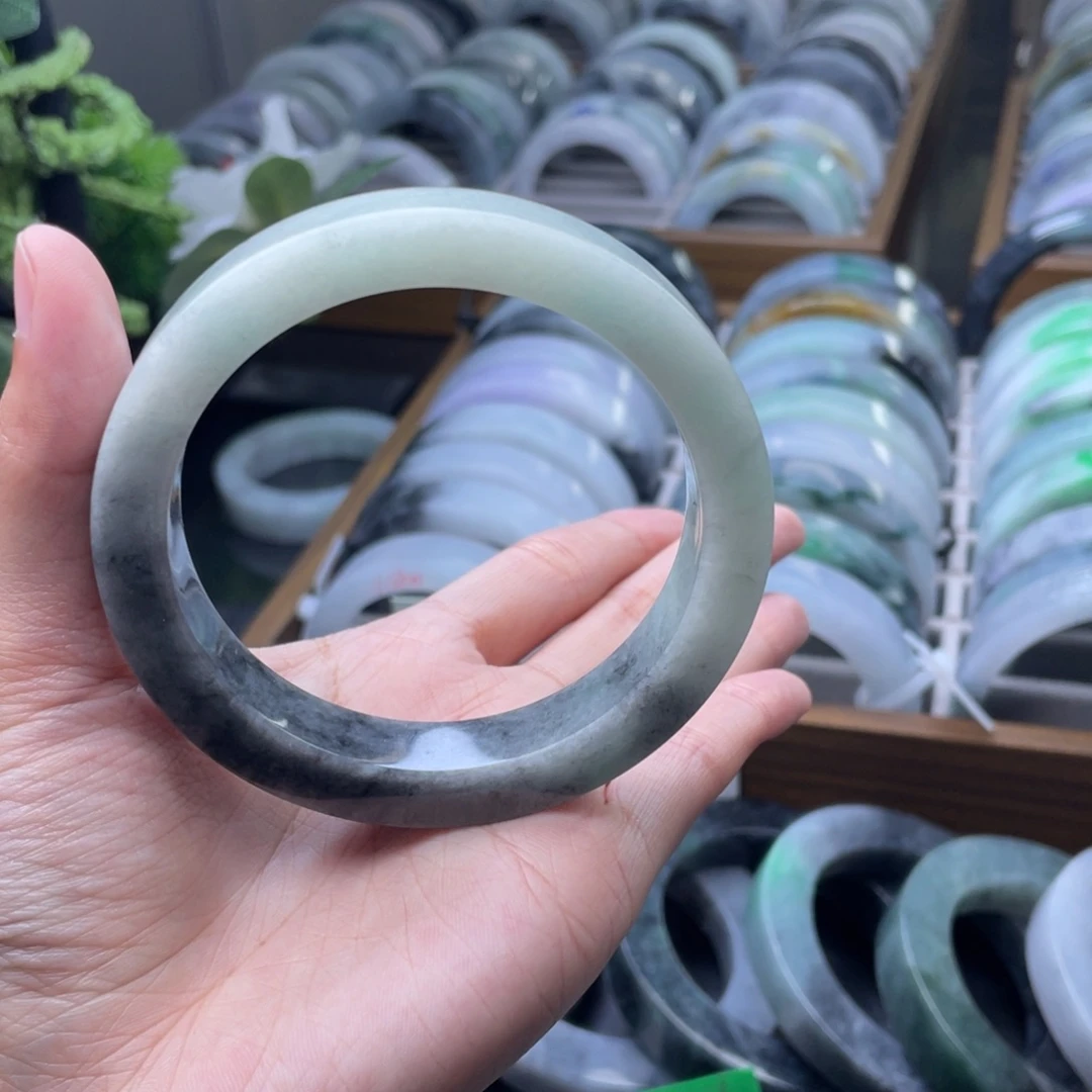 定制翡翠未镶嵌特价翡翠手镯定制