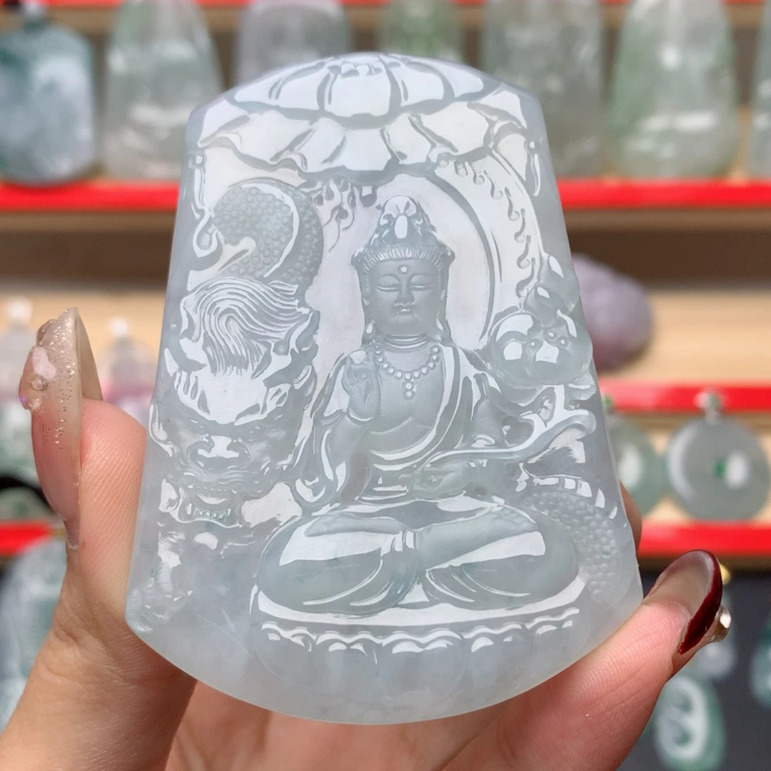 翡翠颈饰未镶嵌风****.观音