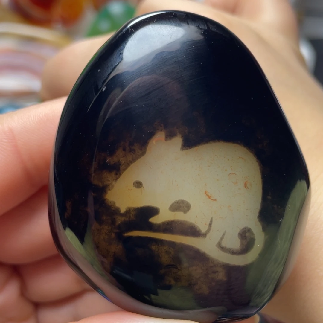 玛瑙/玉髓未镶嵌珠宝奇石