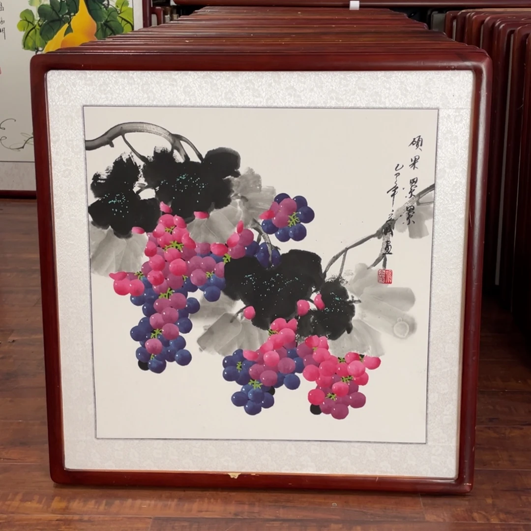 国画带框尺寸63*63厘米