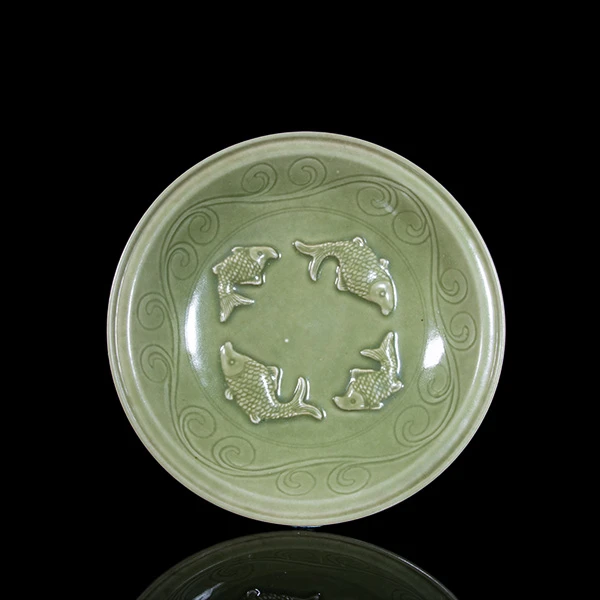 154.清早期 仿龙泉青釉四鱼折沿盘