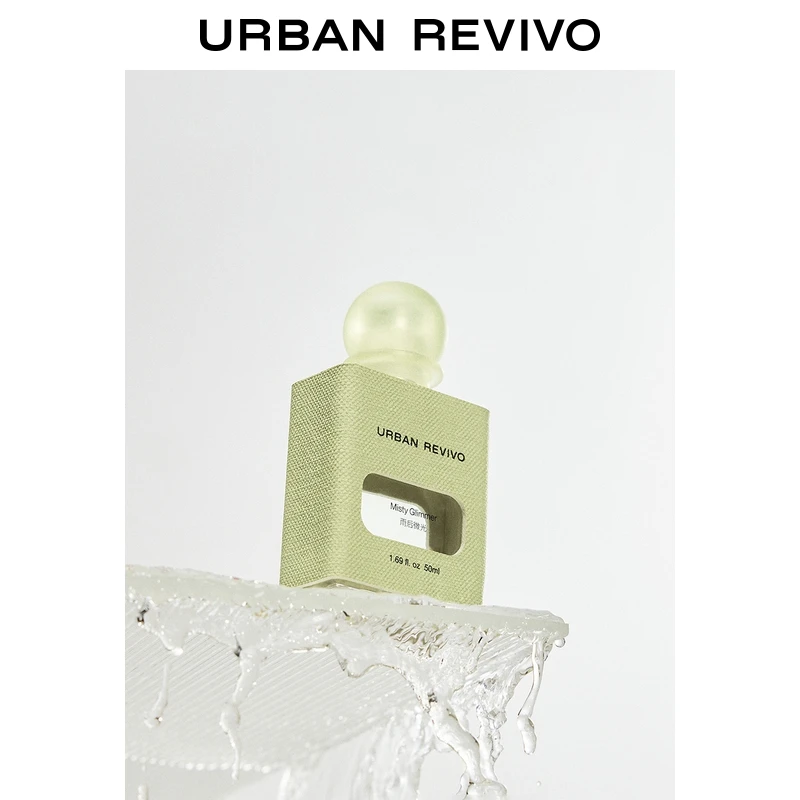 URBAN REVIVO2025秋季新款女雨后微光柑橘木质香水UAWP50030